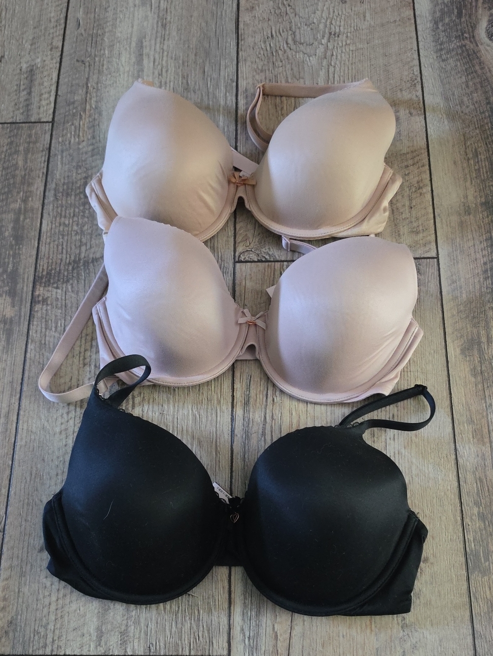 Victoria's Secret Bras - Black and Blush (3-Pack)